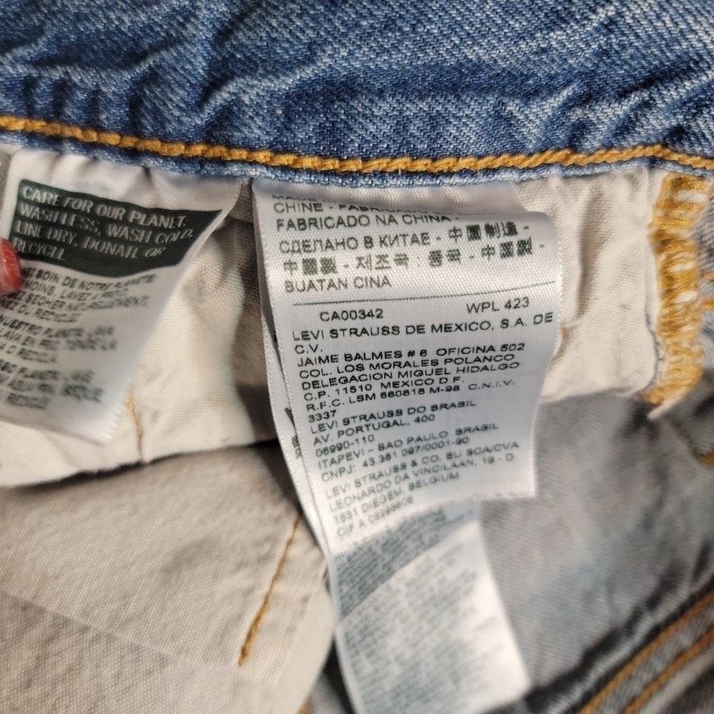 Levi's 501 Denim Shorts Sz 29 Cut-Off Button Fly 100% Cotton - Picture 3 of 9